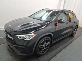 Mercedes-Benz GLA 250 /DISTRONIC/CARFAX/360