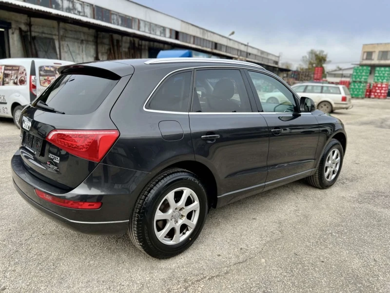 Audi Q5 2.OTDI, снимка 9 - Автомобили и джипове - 52724299