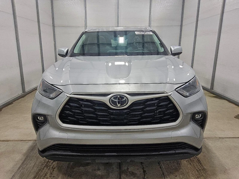 Toyota Highlander L* DISTRONIC* 8 МЕСТНА* KEYLESS* LED* , снимка 5 - Автомобили и джипове - 52740560