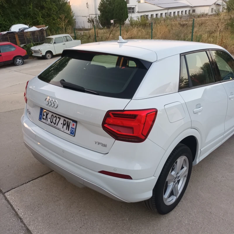 Audi Q2, снимка 2 - Автомобили и джипове - 52898859