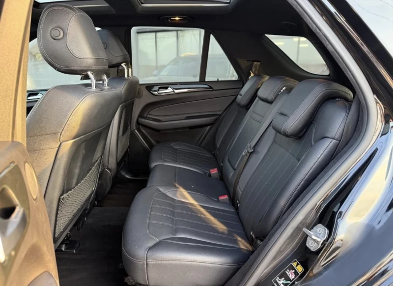 Mercedes-Benz GLE 400 HARMON KARDON * РЕГУЛИРУЕМО ОКАЧВАНЕ * 360 КАМ * , снимка 15 - Автомобили и джипове - 53472750