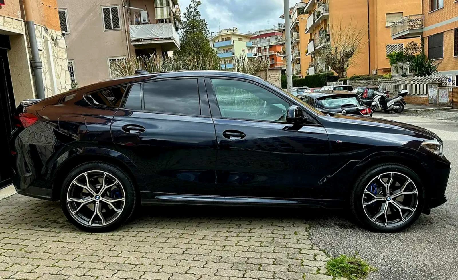 BMW X6  - изображение 2