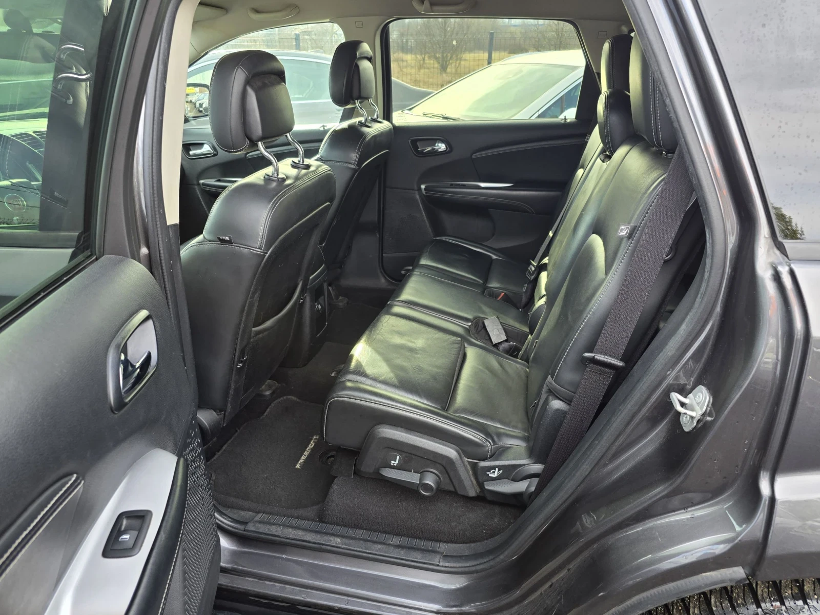 Fiat Freemont PREMIUM/AWD | Mobile.bg � ����������� 10