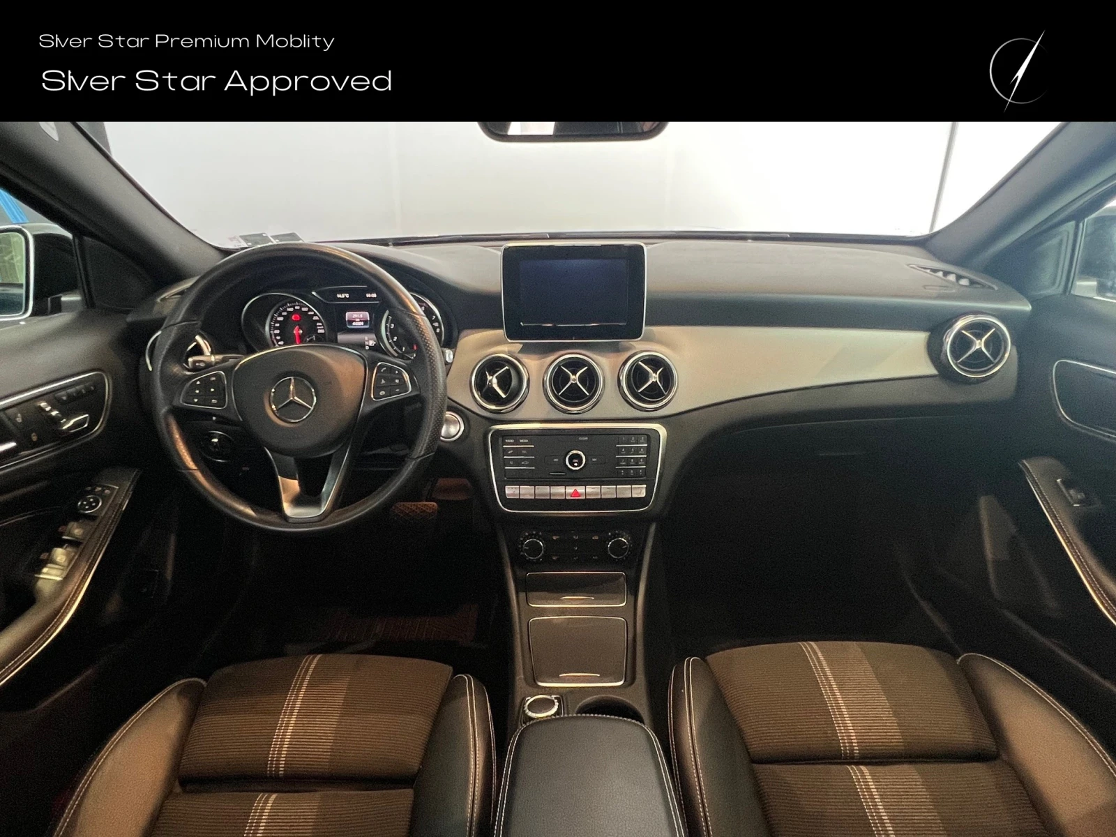 Mercedes-Benz GLA 220 4MATIC, снимка 12 - Автомобили и джипове - 53784892