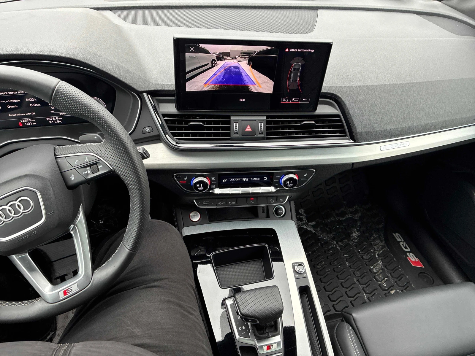 Audi SQ5 * * CARFAX * * АВТО КРЕДИТ * * , снимка 6 - Автомобили и джипове - 53937434