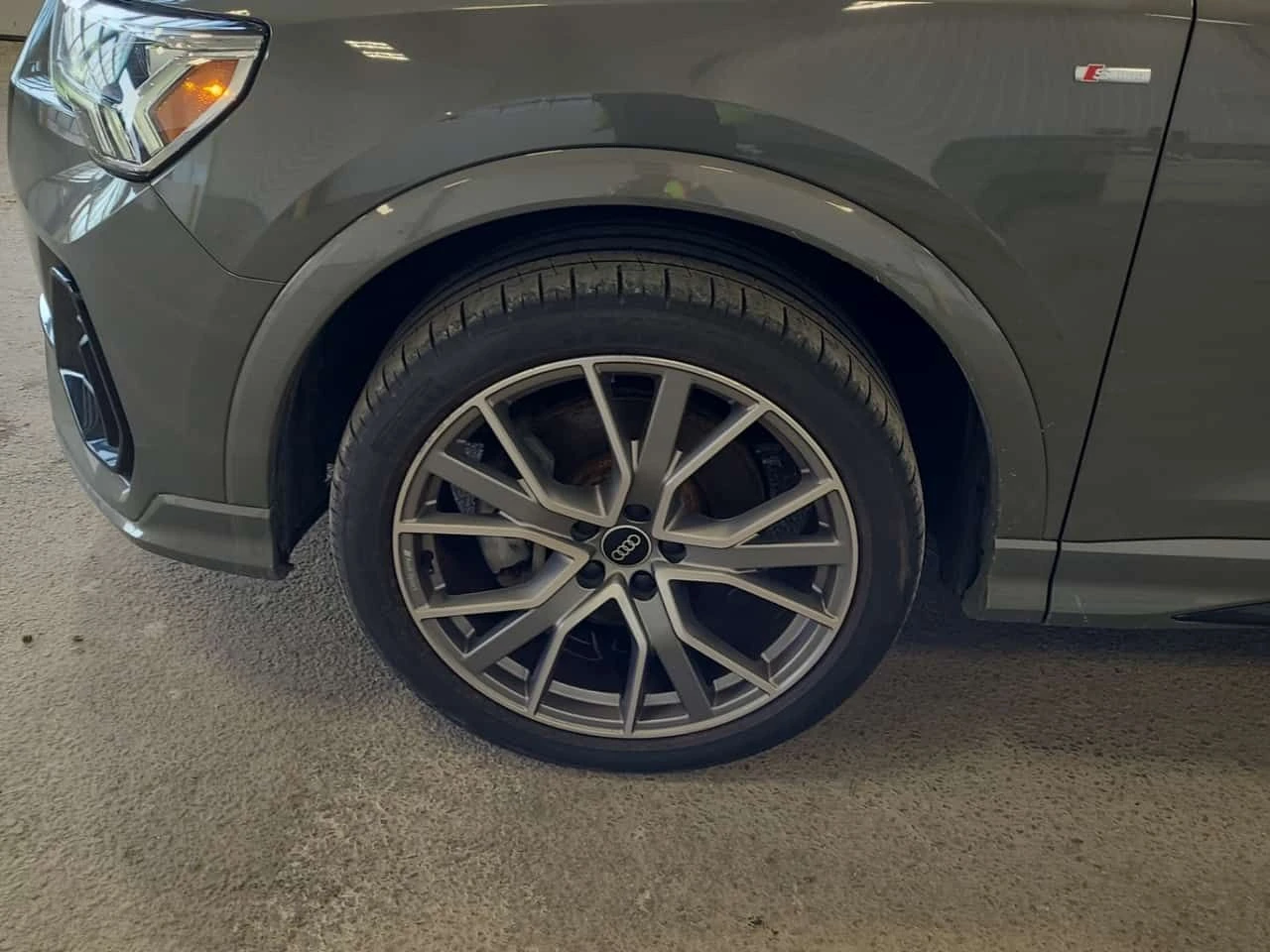 Audi Q3 * S LINE * ПАНОРАМА* ПОДГРЕВ* , снимка 7 - Автомобили и джипове - 54034313