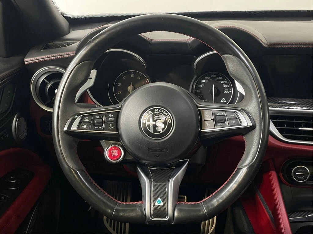 Alfa Romeo Stelvio QUADROFOGLIO* CARBON* FULL* КРАЙНА ЦЕНА ДО БЪЛГАРИ, снимка 9 - Автомобили и джипове - 55046121