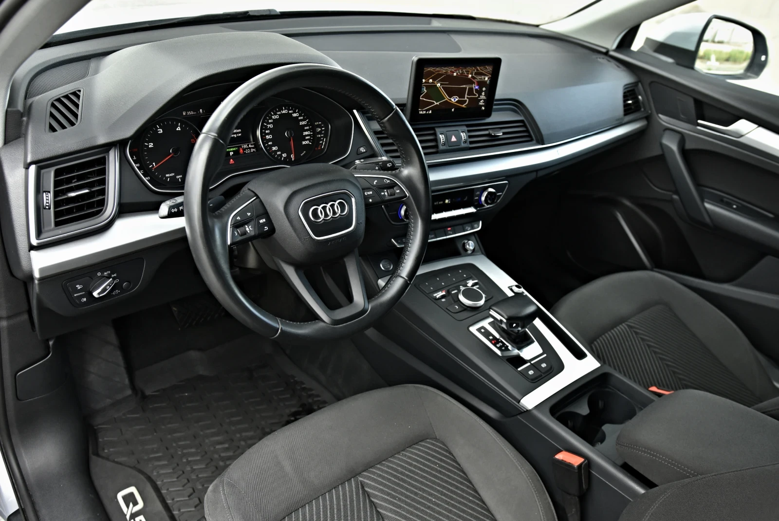 Audi Q5 2.0TDI S-LINE LED LIGHT FULL NOV, снимка 9 - Автомобили и джипове - 55173550
