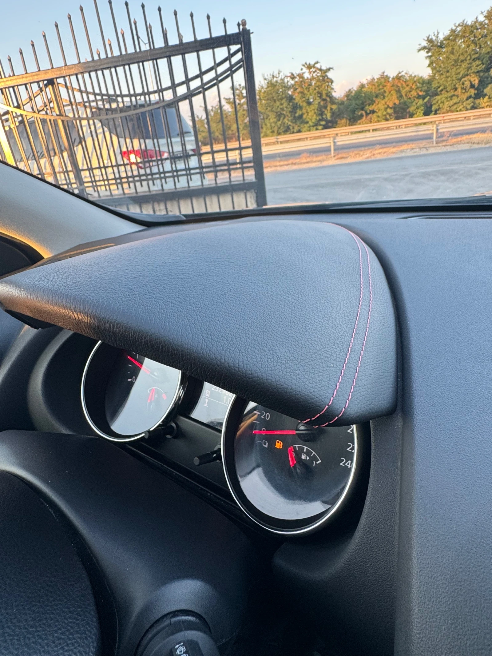 Nissan Qashqai  360 градуса камери!, снимка 15 - Автомобили и джипове - 55850174