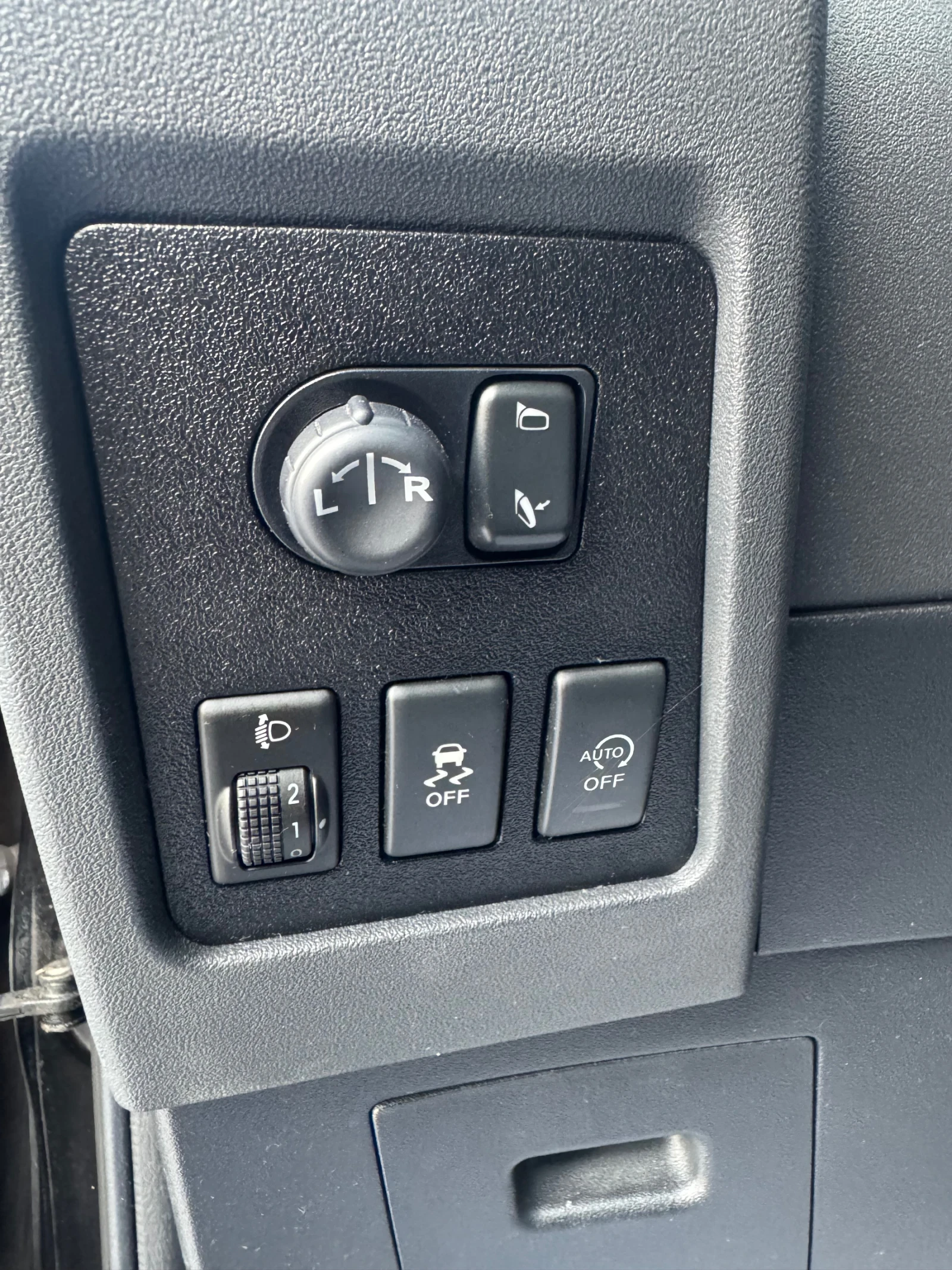 Nissan Qashqai  360 градуса камери!, снимка 13 - Автомобили и джипове - 55850174