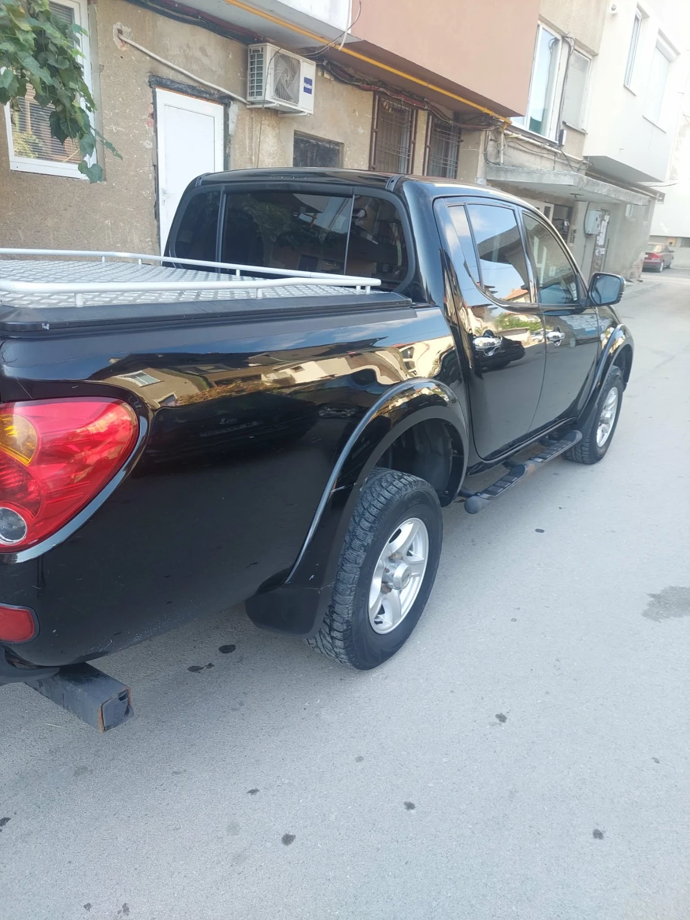 Mitsubishi L200, снимка 14 - Автомобили и джипове - 56167279