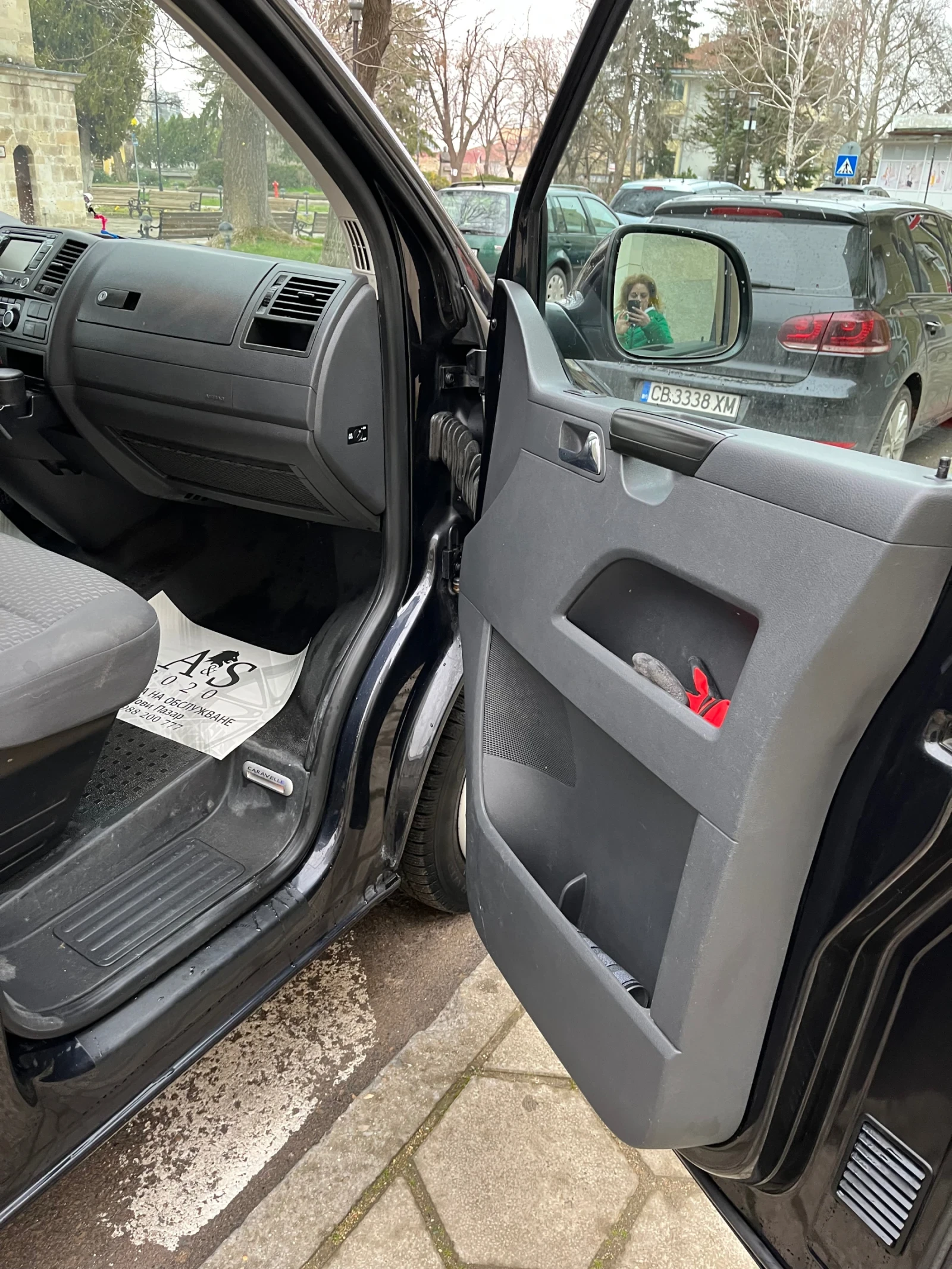 VW Caravelle, снимка 5 - Бусове и автобуси - 55515367