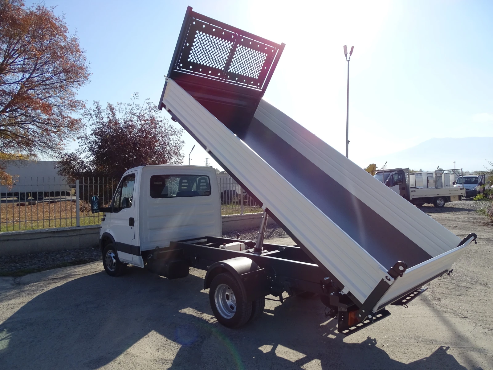 Iveco 35c17 3.0HPI  ���. * � *   * * �-4.10 �* *   | Mobile.bg � ����������� 4
