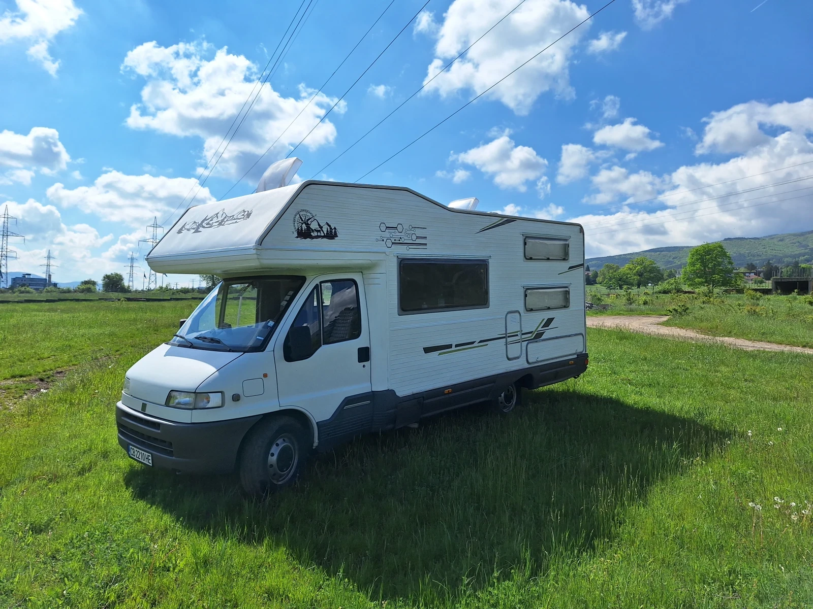 Кемпер Riviera Ducato Maxi 2.5tdi, снимка 2 - Каравани и кемпери - 54567646