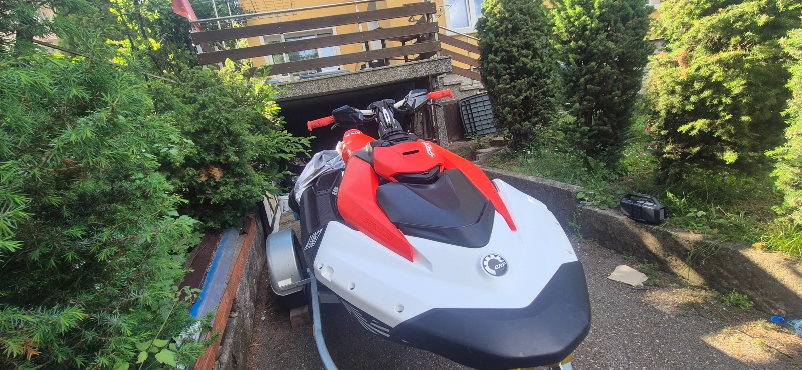 Джет Bombardier Sea Doo Spark trixx 3up 2025