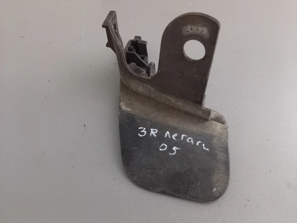 Калобран заден десен Субару Легаси (2)