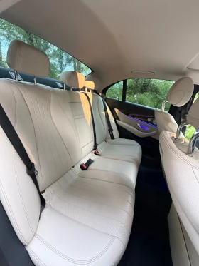 Mercedes-Benz E 300, снимка 11