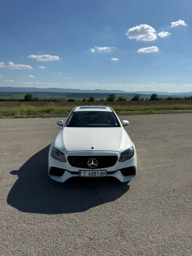 Mercedes-Benz E 300, снимка 2