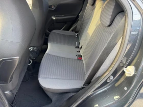 Toyota Aygo 1.0i/70hp/NAVI/facelift/Service book/ - 6399 € / 12515.36 лв. - 94628971 12