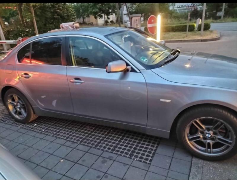 BMW 525, снимка 2 - Автомобили и джипове - 45998271