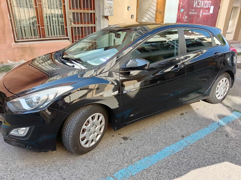 Hyundai I30 1.6, снимка 3 - Автомобили и джипове - 47501647