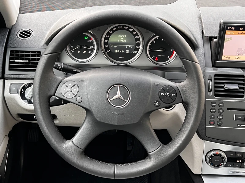 Mercedes-Benz C 220 CDi Avantgarde ТОП СЪСТОЯНИЕ, снимка 8 - Автомобили и джипове - 47516901