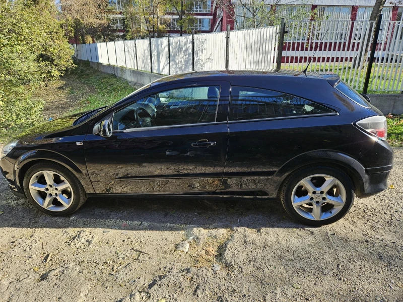 Opel Astra GTC 1.9 CDTI 120 HP, снимка 11 - Автомобили и джипове - 48340258