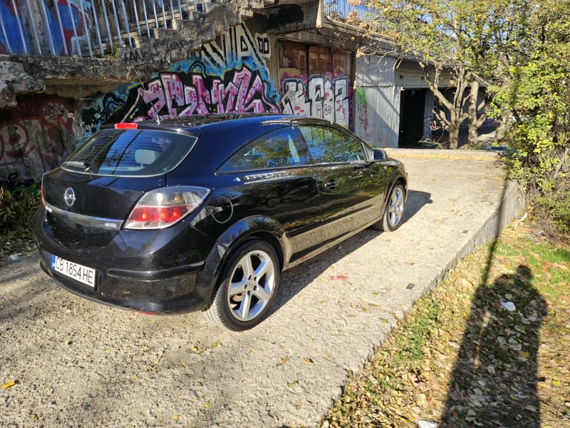 Opel Astra GTC 1.9 CDTI 120 HP, снимка 8 - Автомобили и джипове - 48340258