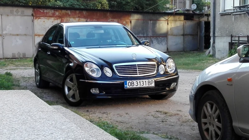 Mercedes-Benz E 220  CDI AVANTGARD, снимка 1 - Автомобили и джипове - 49415870