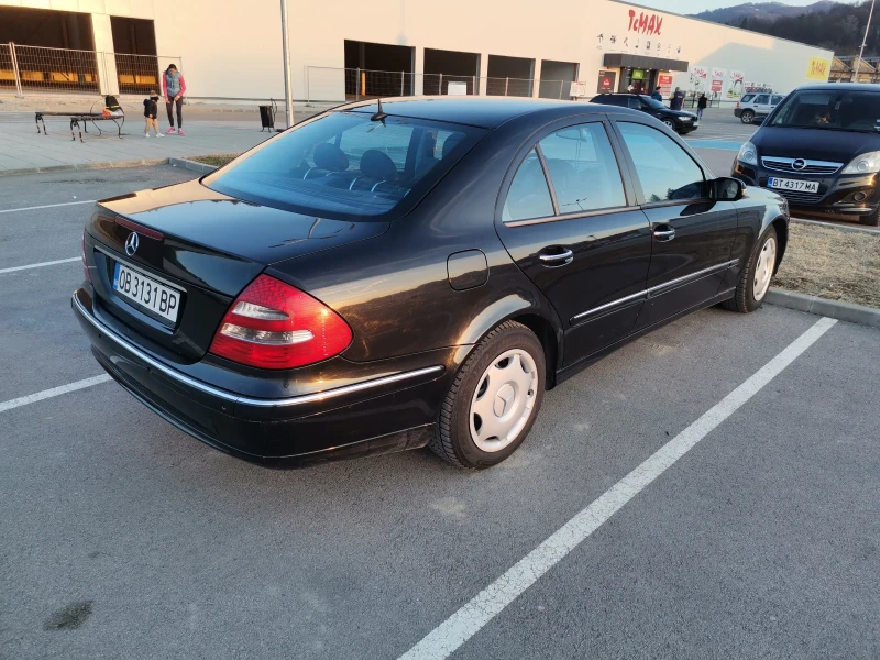 Mercedes-Benz E 220  CDI AVANTGARD, снимка 7 - Автомобили и джипове - 49415870