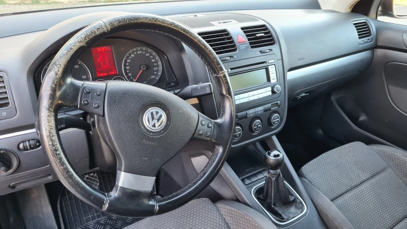 VW Golf Variant, снимка 7 - Автомобили и джипове - 49465805