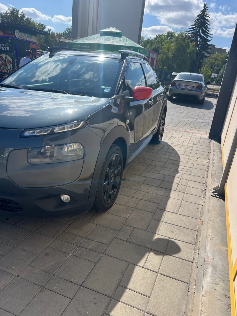 Citroen C4 Cactus, снимка 3 - Автомобили и джипове - 51711846