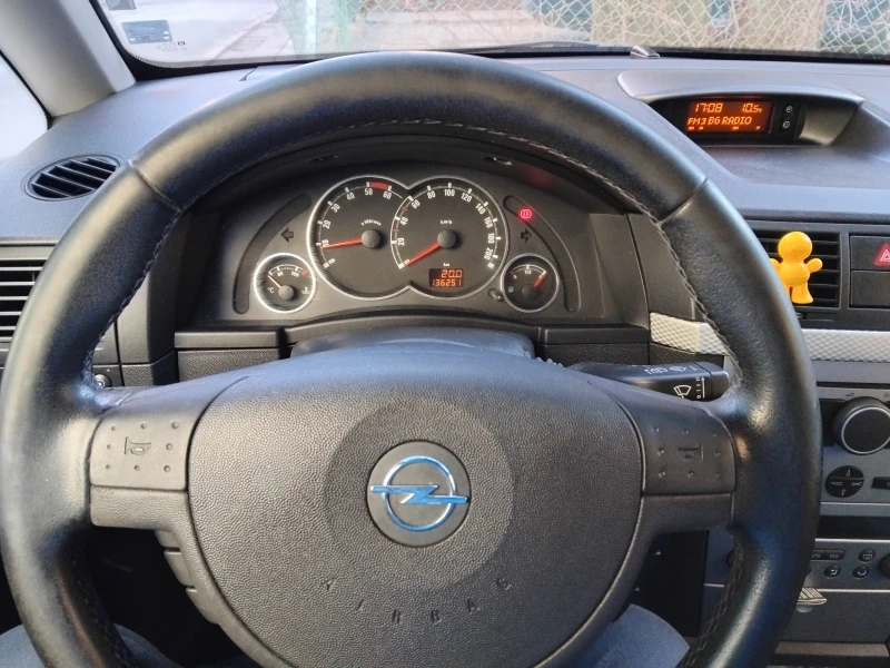 Opel Meriva 1.7 cdti, снимка 10 - Автомобили и джипове - 51806516