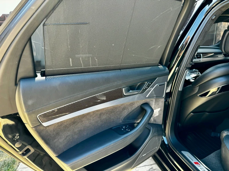 Audi S8 Plus 4.0TFSI* 605hp* S-line* Matrix* Ceramic* Лизи, снимка 11 - Автомобили и джипове - 52202155