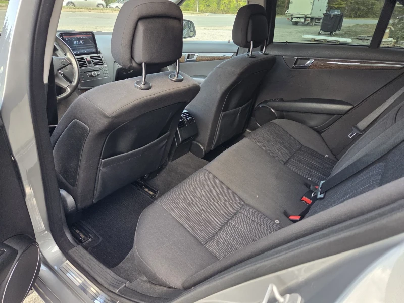 Mercedes-Benz C 180 1, 8 compressor 156 hp, снимка 14 - Автомобили и джипове - 52024642