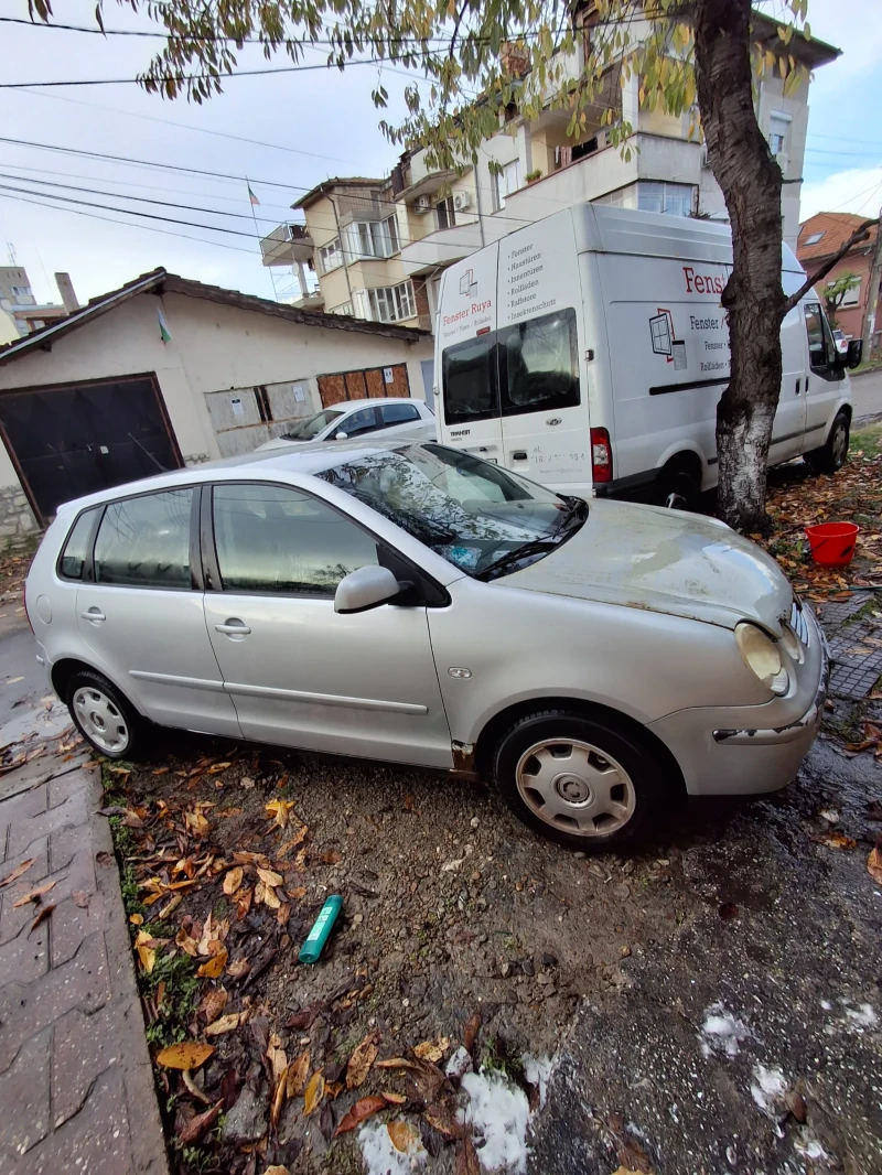VW Polo, снимка 4 - Автомобили и джипове - 52431198