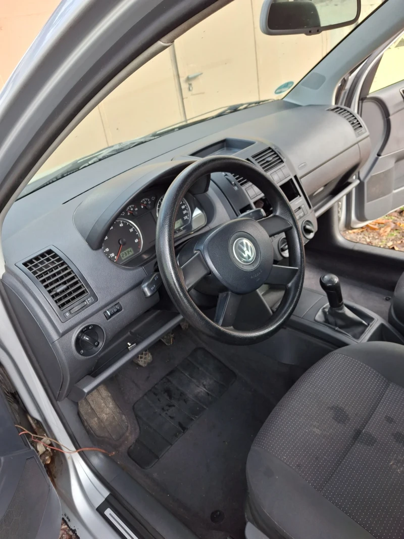 VW Polo, снимка 7 - Автомобили и джипове - 52431198