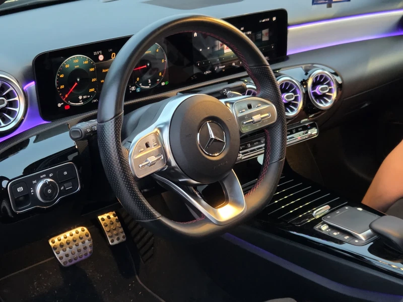 Mercedes-Benz A 180  AMG AMBIENT КАТО Нова FULL EKSTRI, снимка 16 - Автомобили и джипове - 52776256