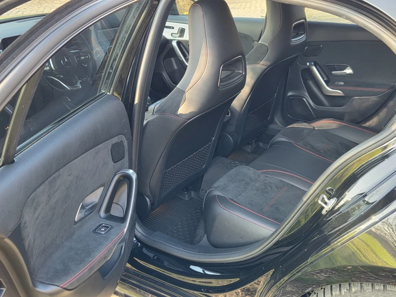 Mercedes-Benz A 180  AMG, PANORAMA, FULL, КАТО НОВА, снимка 15 - Автомобили и джипове - 52776256