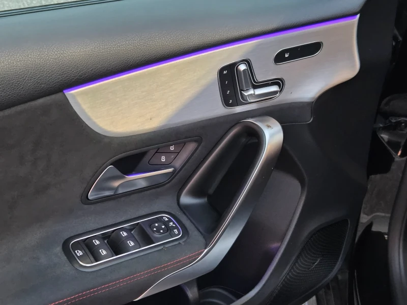 Mercedes-Benz A 180  AMG AMBIENT КАТО Нова FULL EKSTRI, снимка 15 - Автомобили и джипове - 52776256
