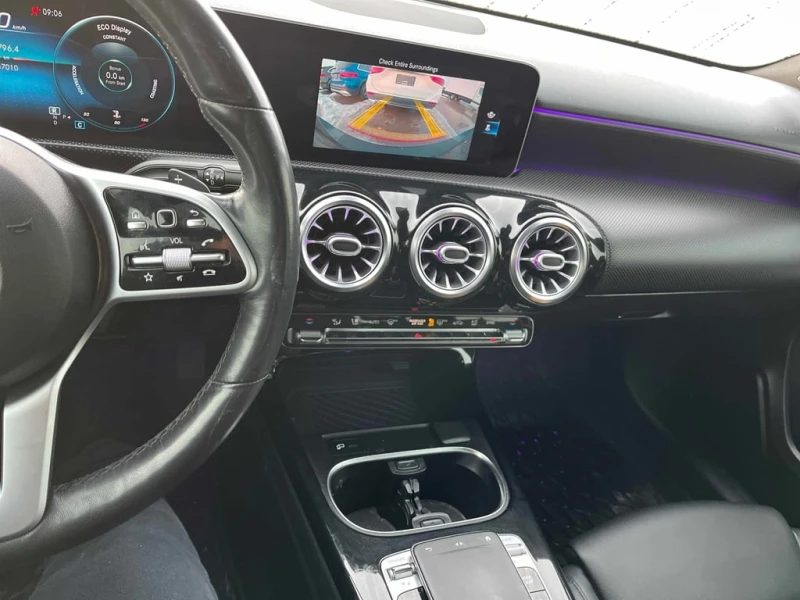 Mercedes-Benz A 220 * CARFAX * БЕЗ ПЪРВОНАЧАЛНА ВНОСКА, снимка 9 - Автомобили и джипове - 52910248