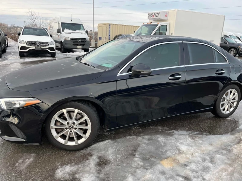 Mercedes-Benz A 220 * CARFAX * БЕЗ ПЪРВОНАЧАЛНА ВНОСКА, снимка 2 - Автомобили и джипове - 52910248