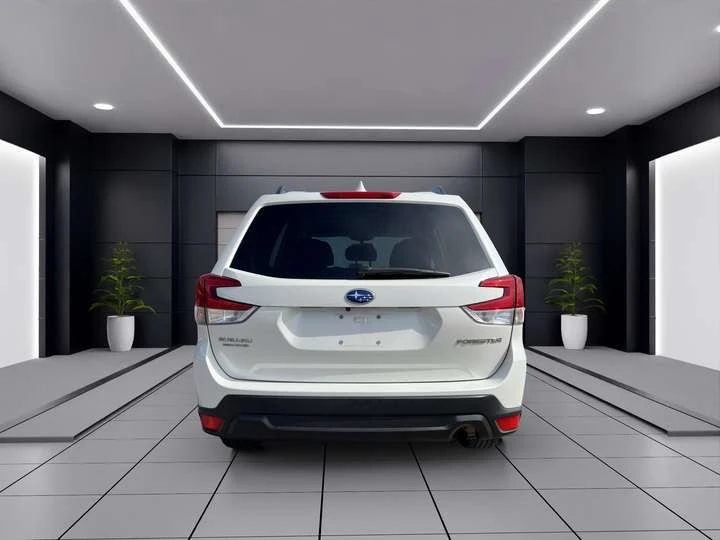 Subaru Forester 2.5i - Reverse Camera - All Wheel !!, снимка 5 - Автомобили и джипове - 54327927