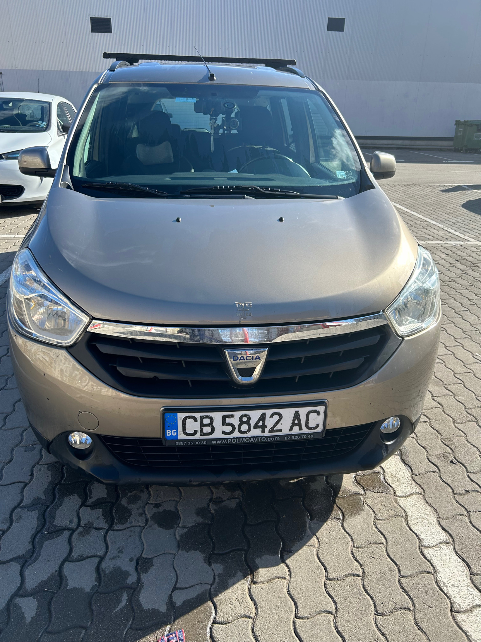 Dacia Lodgy  - изображение 1