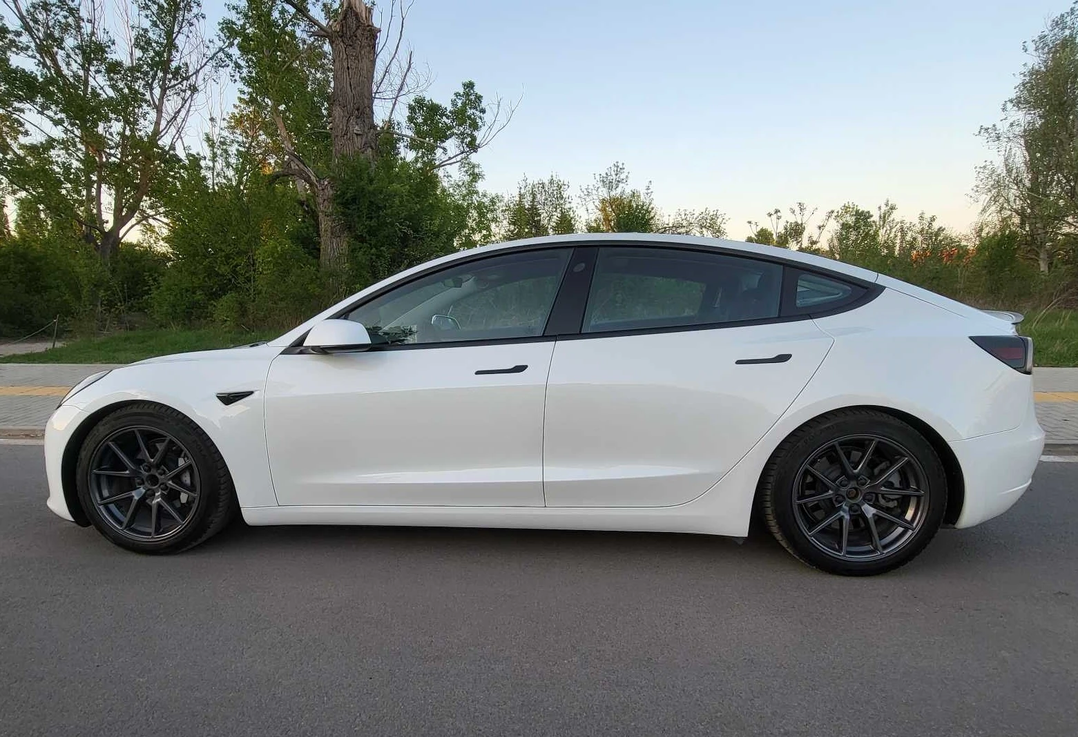 Tesla Model 3 SR+  - изображение 6