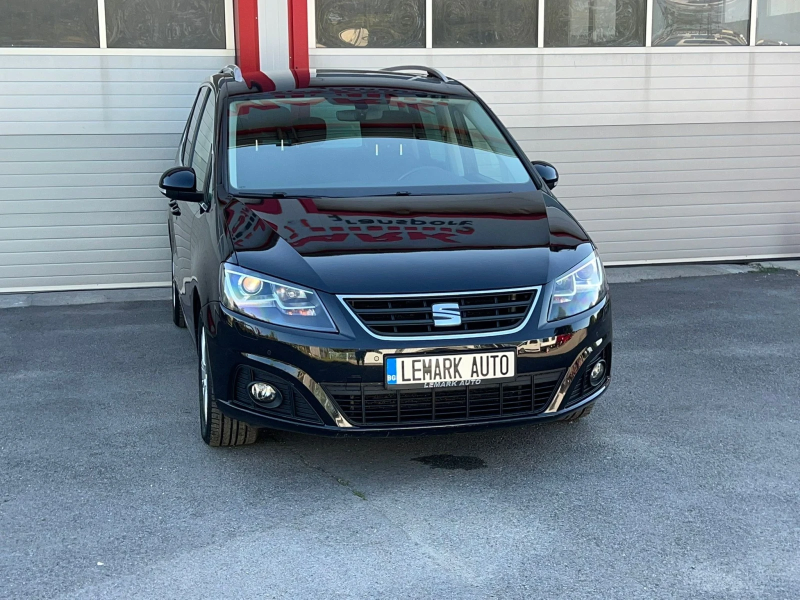 Seat Alhambra 2.0TDI AUTOMATIK NAVI KLIMATRONIK 7-МЕСТЕН EVRO 6B - изображение 3