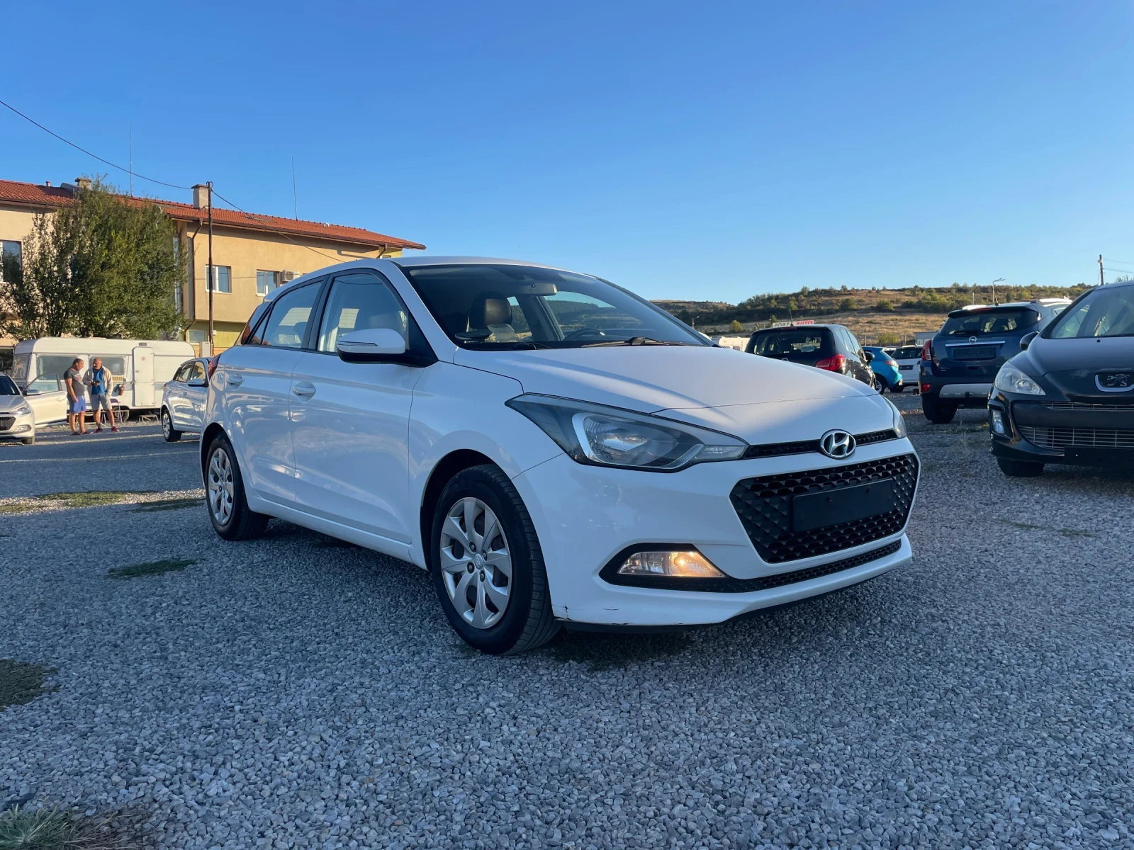 Hyundai I20 1.1CRDI - изображение 8