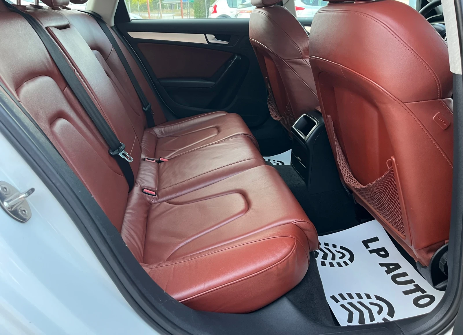Audi A4 LED* ПАНОРАМА* КОЖА* НАВИ* КАМЕРА - изображение 10
