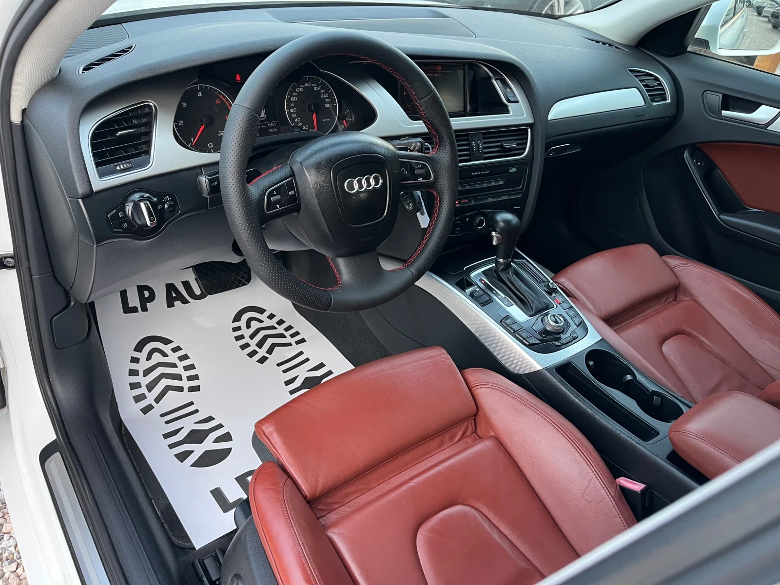 Audi A4 LED* ПАНОРАМА* КОЖА* НАВИ* КАМЕРА - изображение 7