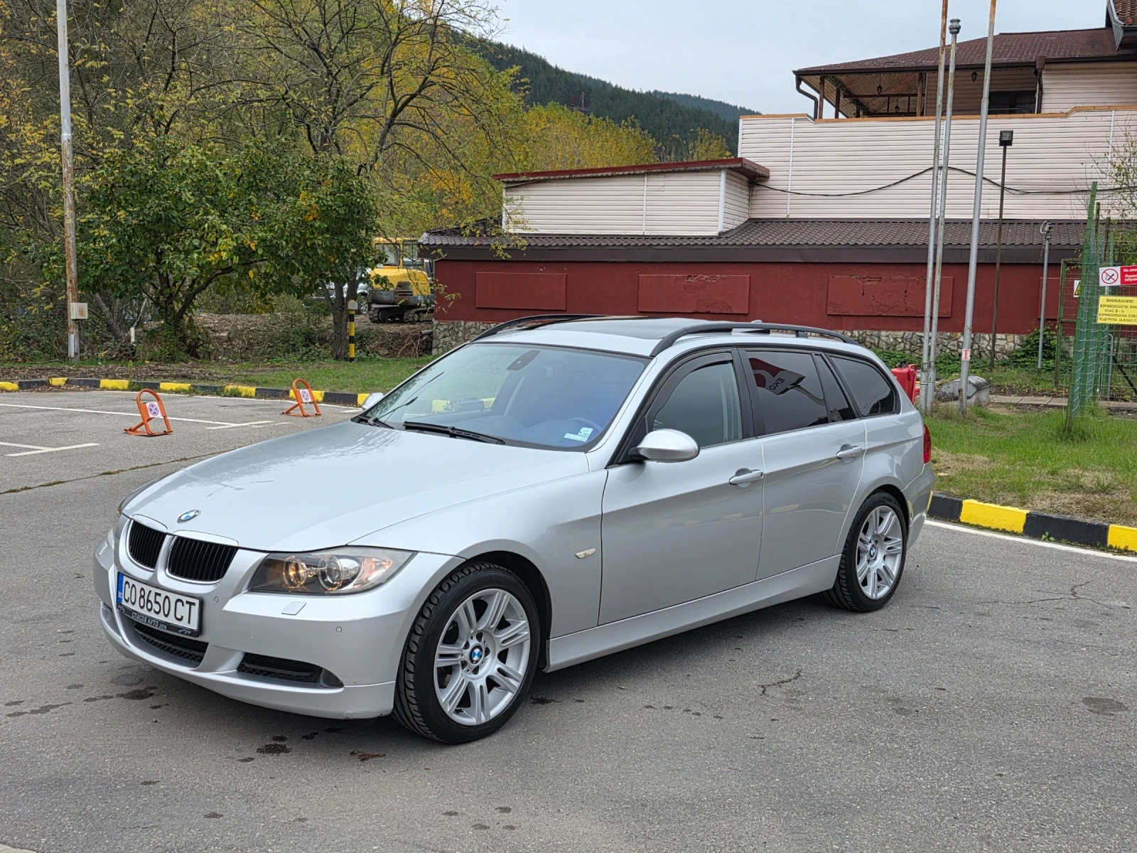 BMW 320 320Д 163к.с. - изображение 2